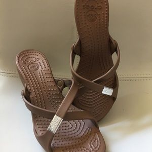 Crocs Heels Sz 9 W